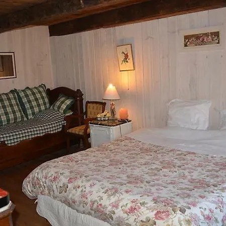 Le Lys De La Vallee Hotell Labastide-sur-Bésorgues